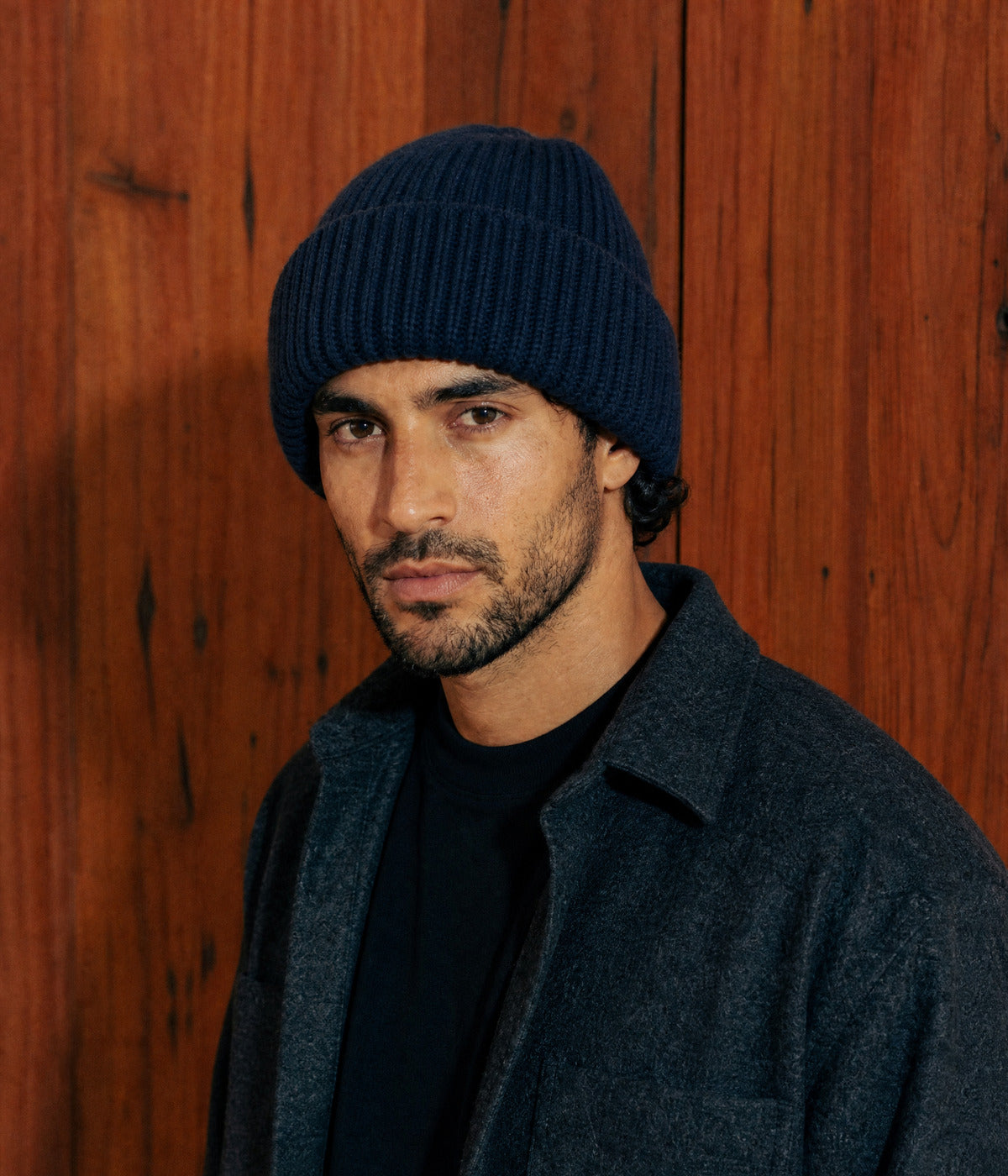 5 PANEL FISHERMAN BEANIE. — NAVY worn