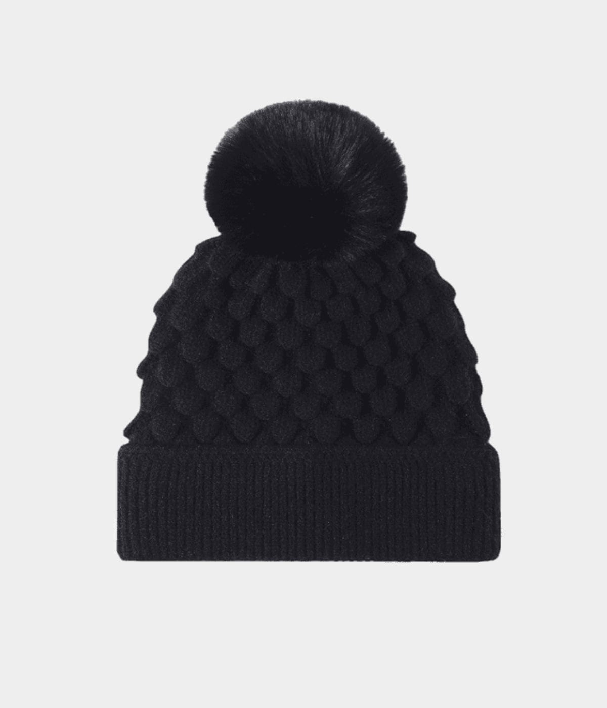 POMPOM BEANIE.