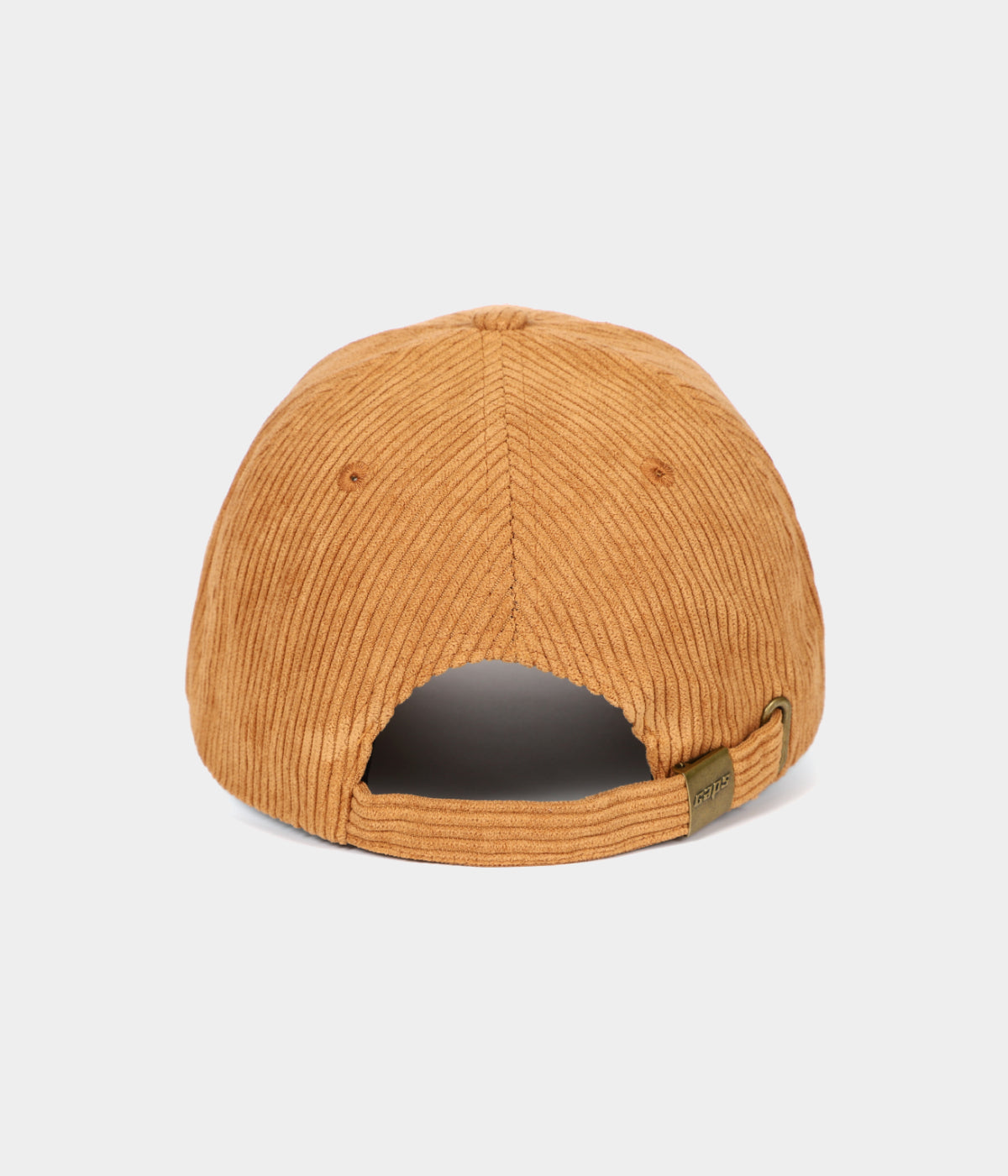 CASQUETTE EN VELOURS CÔTELÉ.