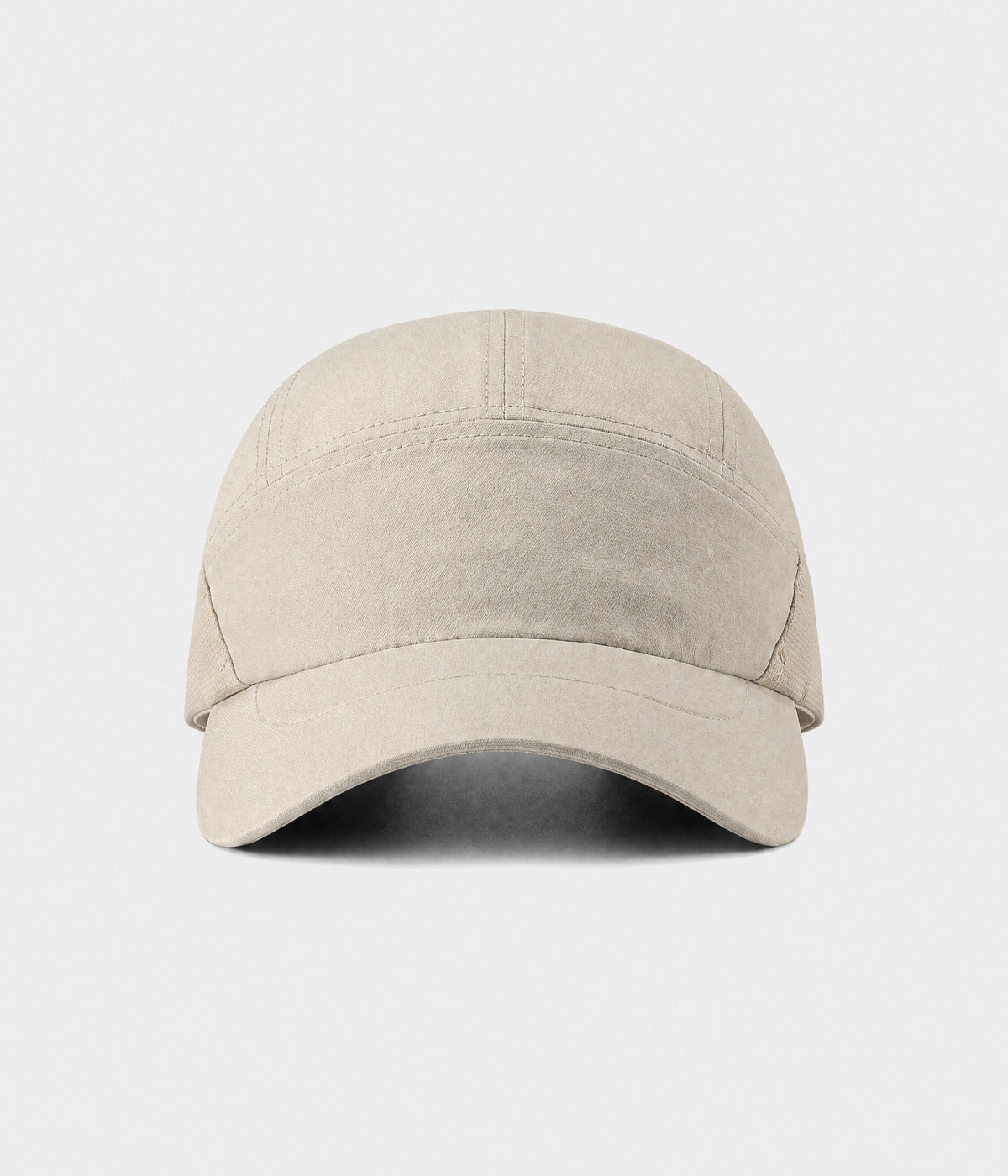 QUICK DRY KEEPER. quick-dry polyester running cap in beige, front view