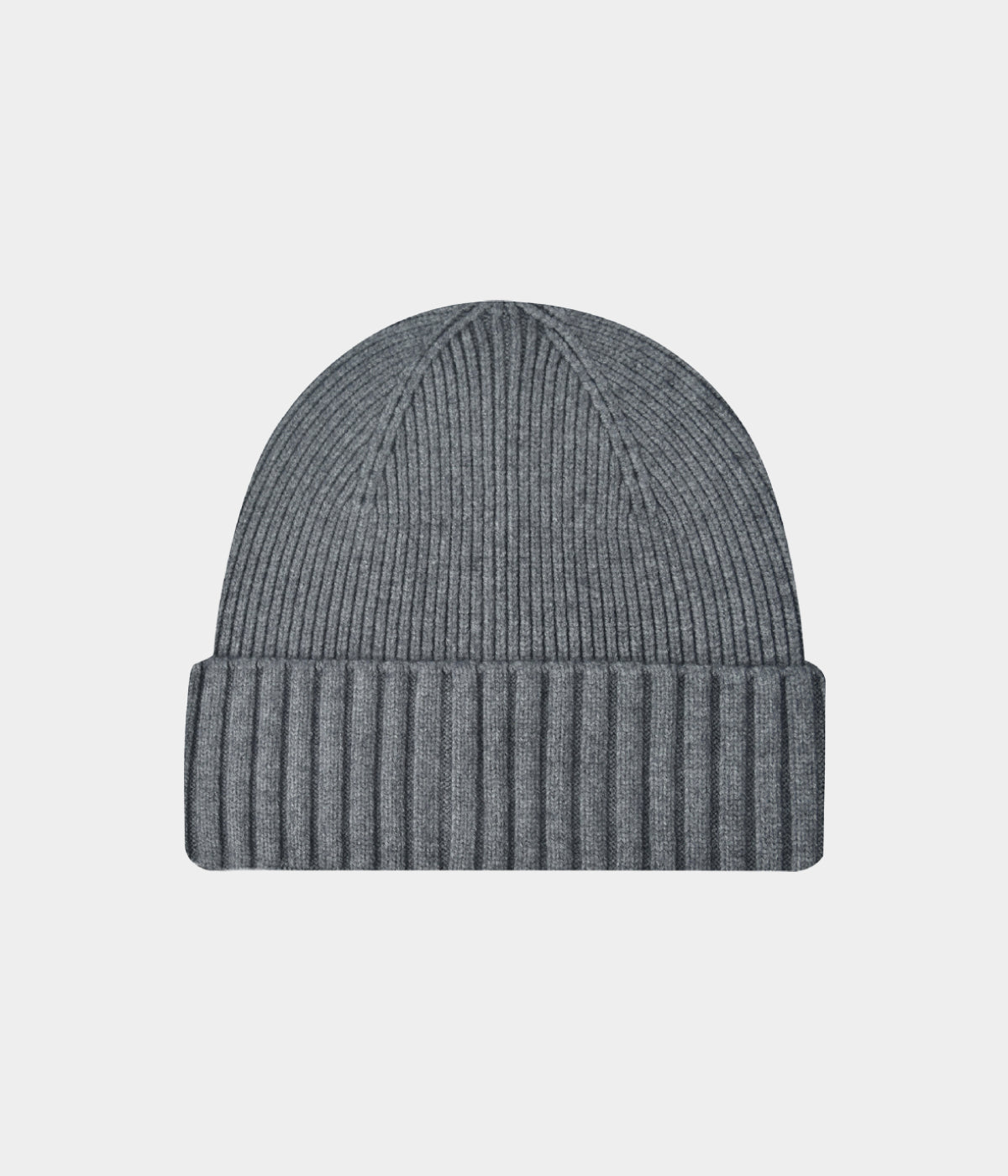 RIBBED BEANIE.