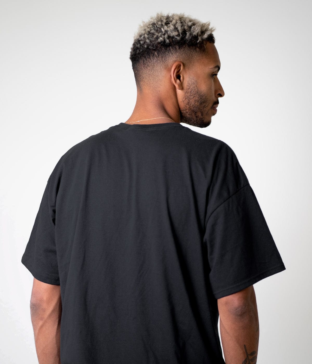 PERSONALISIERTE T-SHIRT.