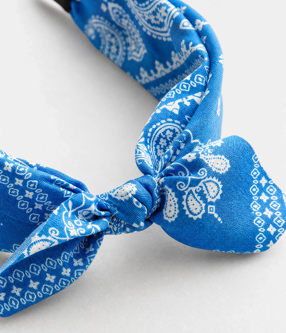 PAISLEY BOW HEADBAND. paisley bow headband in BLUE, close-up view