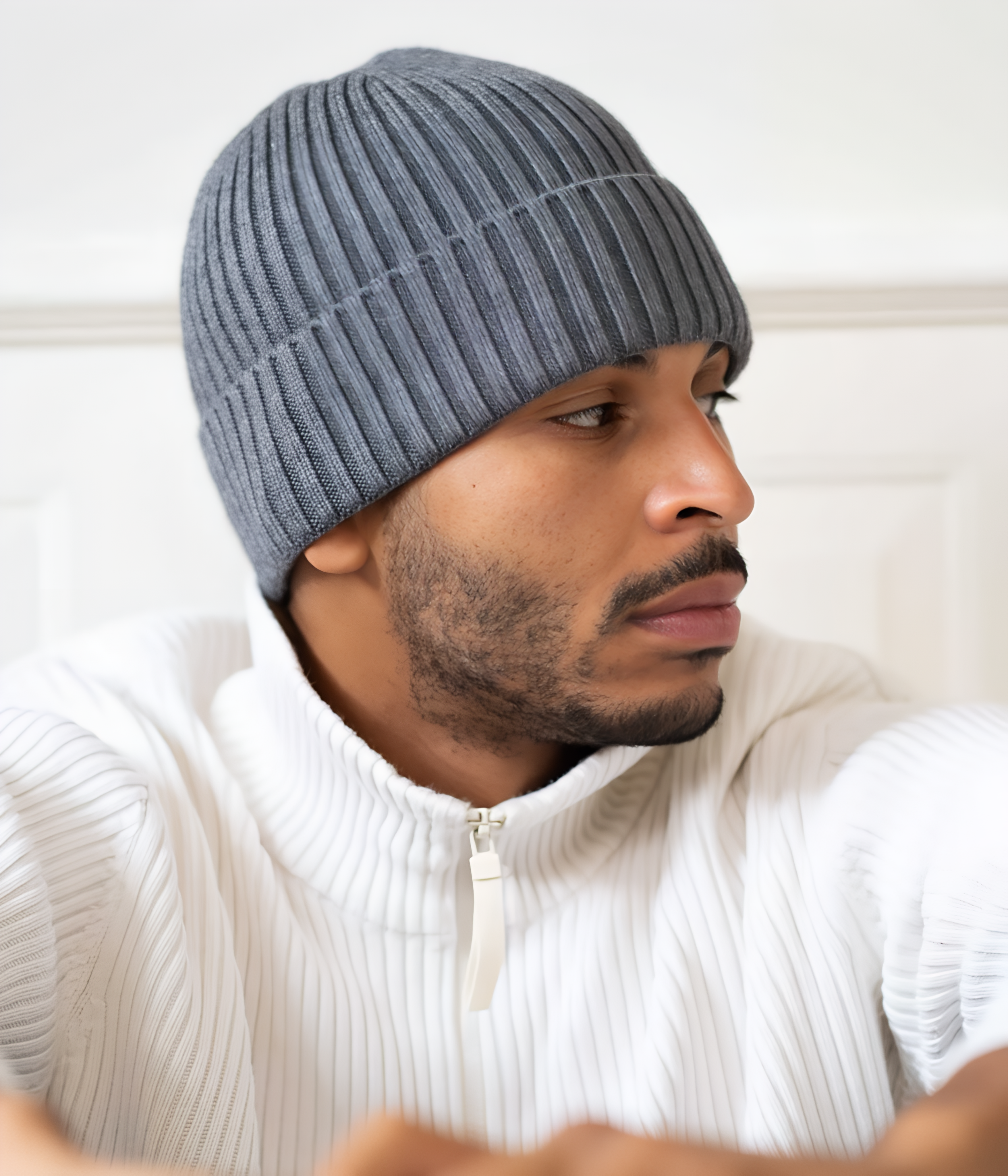 CABLE BEANIE.