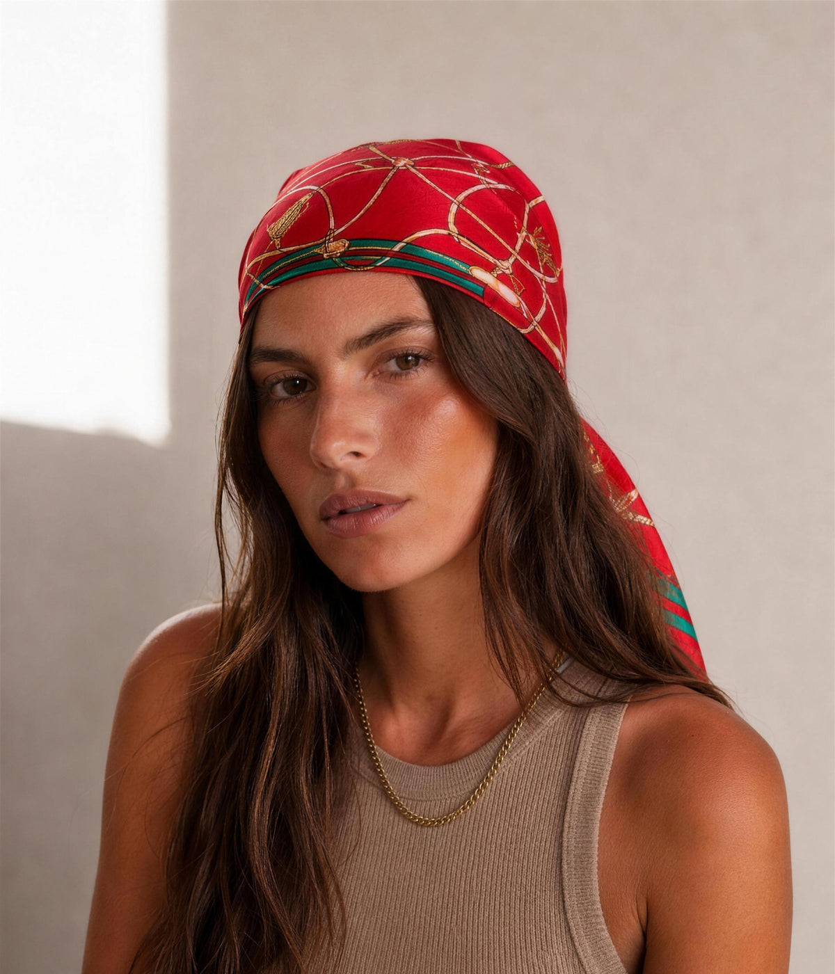 CHAIN HEAD SCARF. — RED worn, front