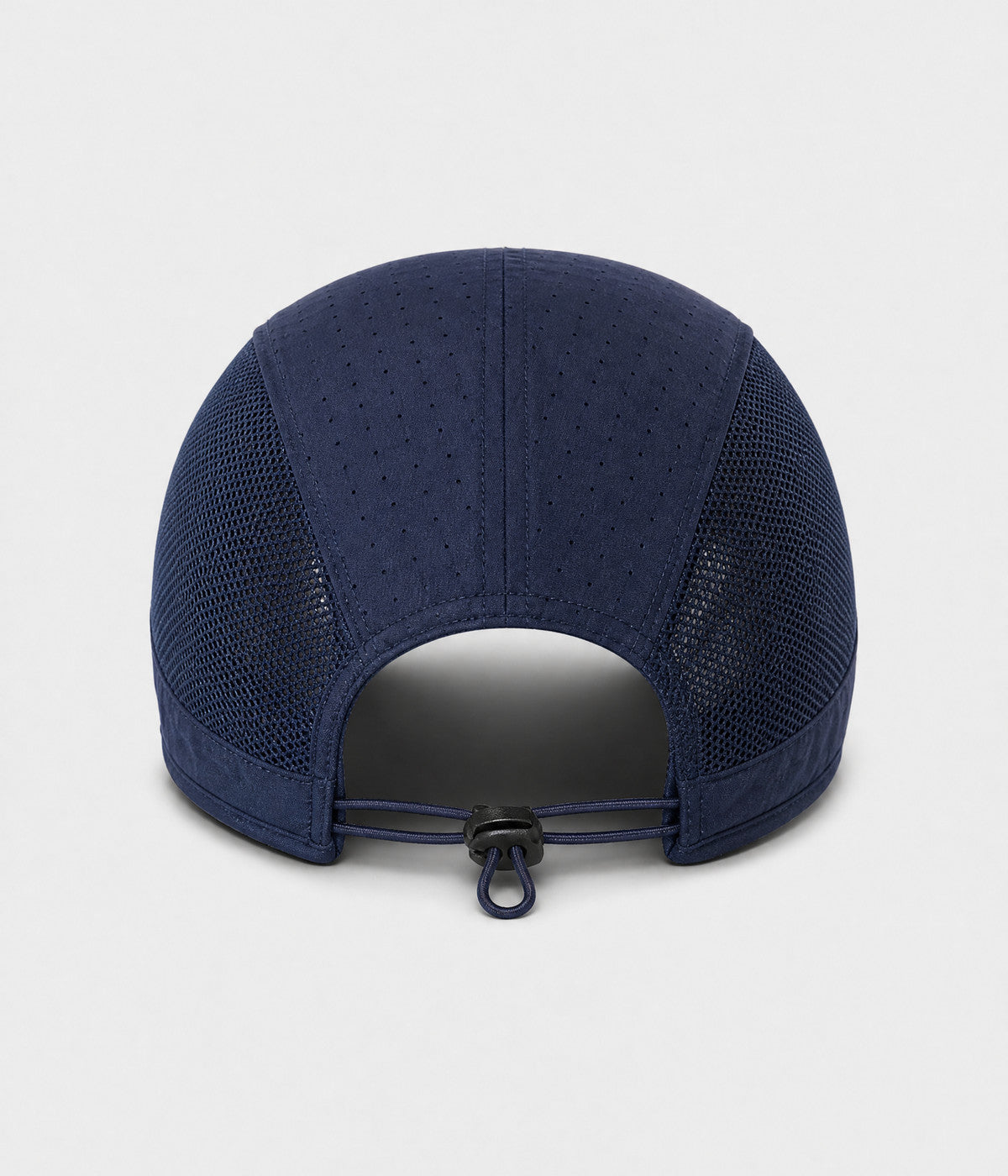 RUNNER CAP. perforated quick-dry running cap in navy, back view
