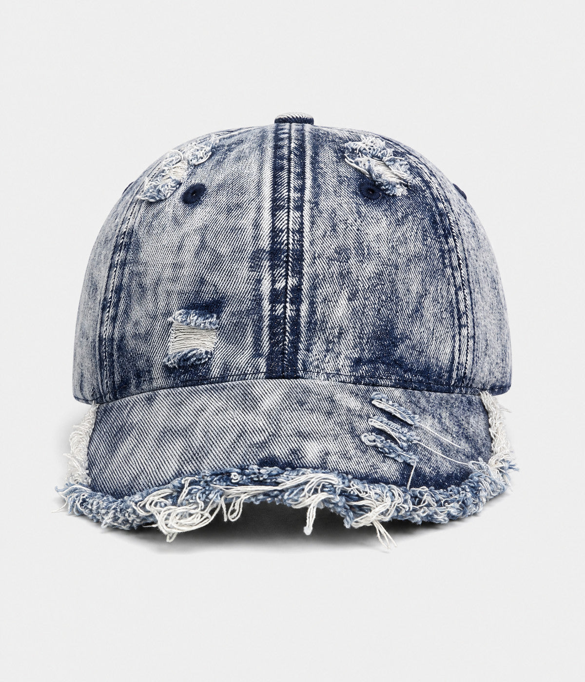 SHREDDED DENIM. acid-wash cotton denim cap in blue, front view