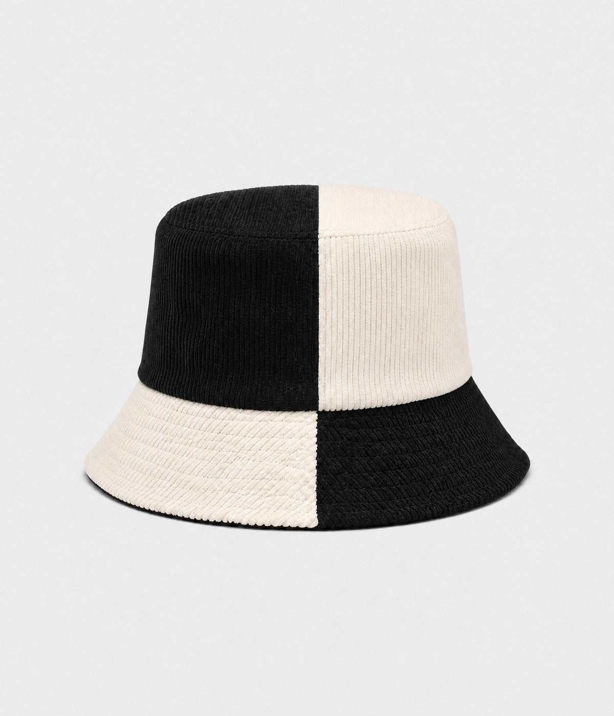 PATCHWORK BUCKET. corduroy bucket hat in BLACK BEIGE, front view