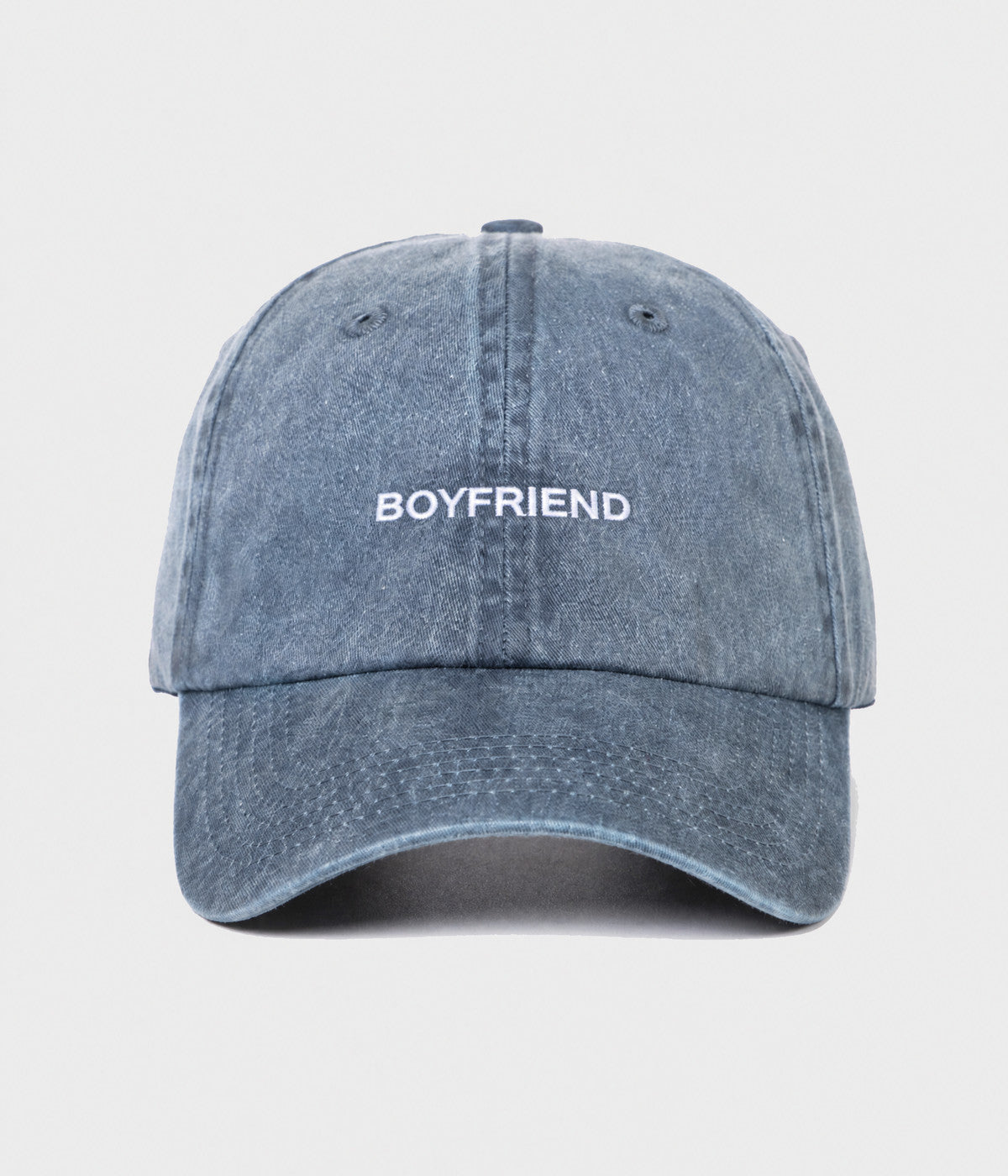 WASHED BOYFRIEND. washed cotton dad cap in NAVY, front view
