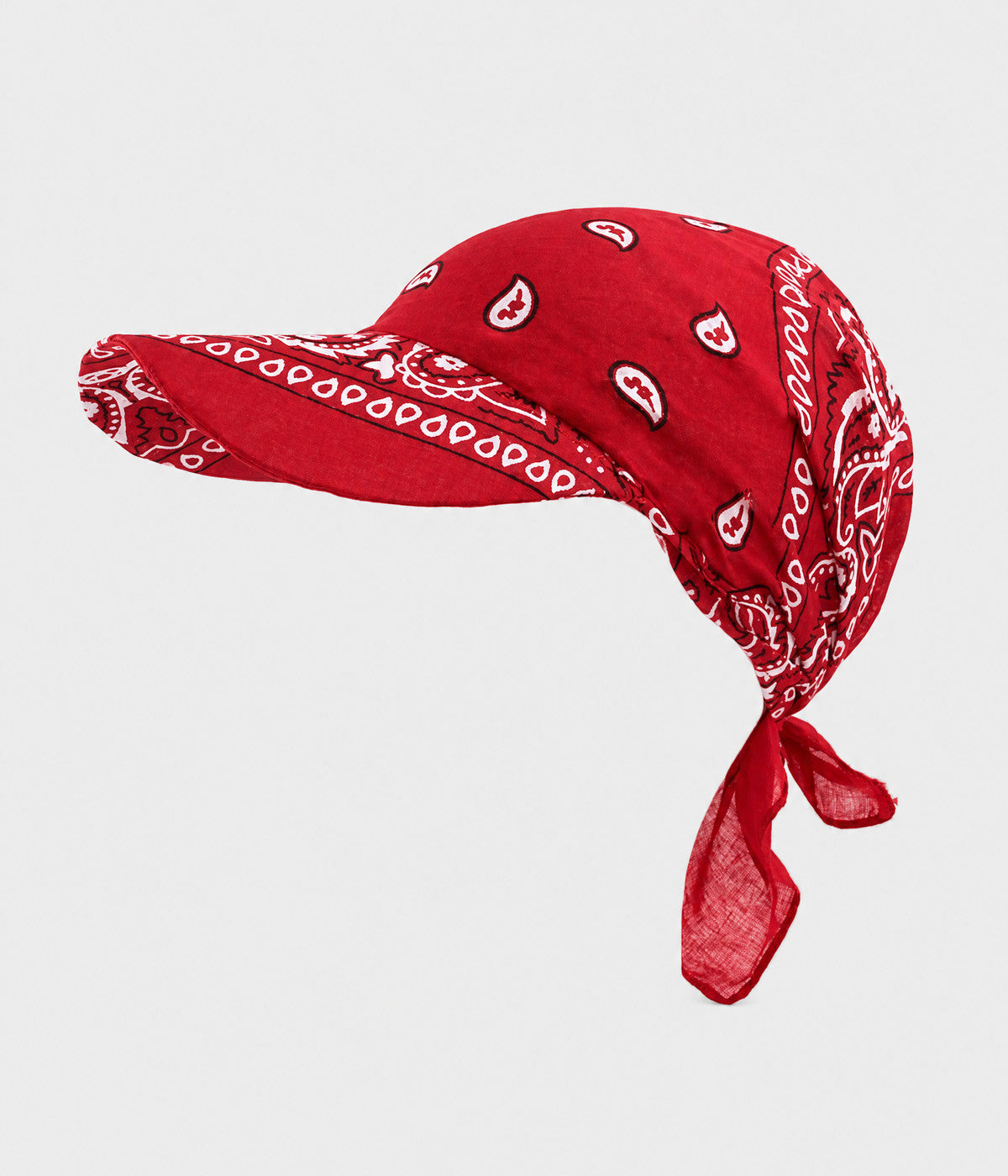 PEAKED BANDANA CAP. peaked paisley bandana cap in red, front view