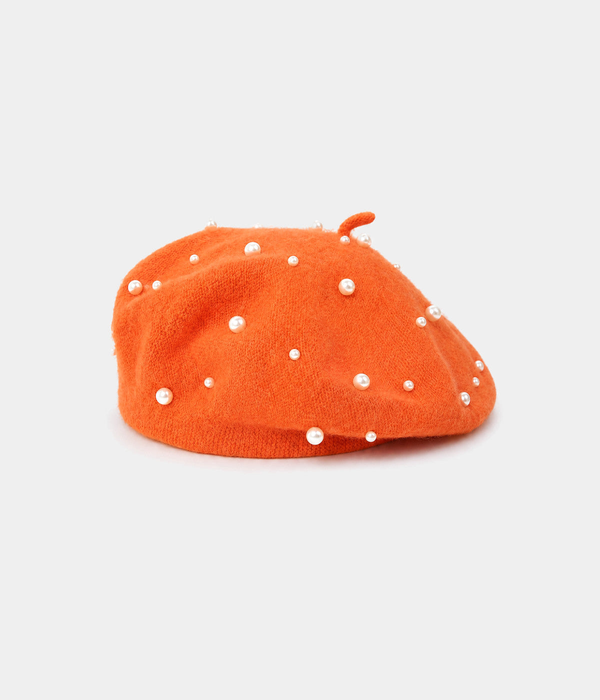 PEARL BERET. knit beret in ORANGE, front view