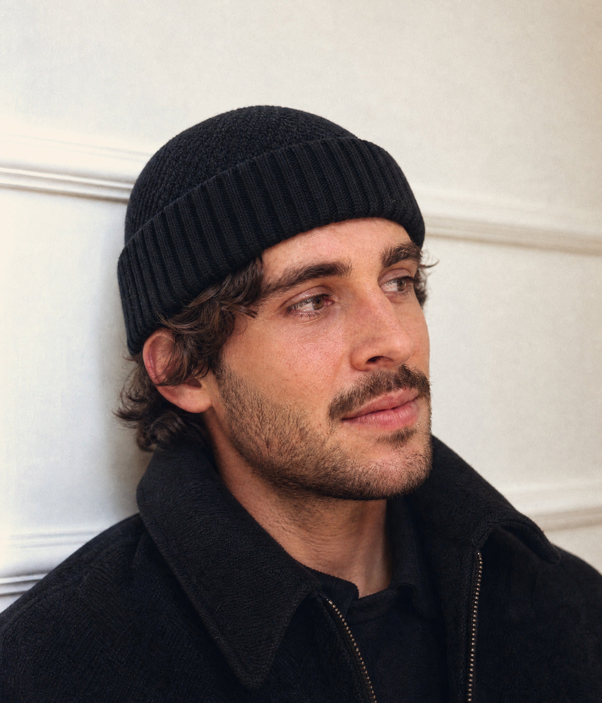 RIBBED FISHERMAN BEANIE. — BLACK worn