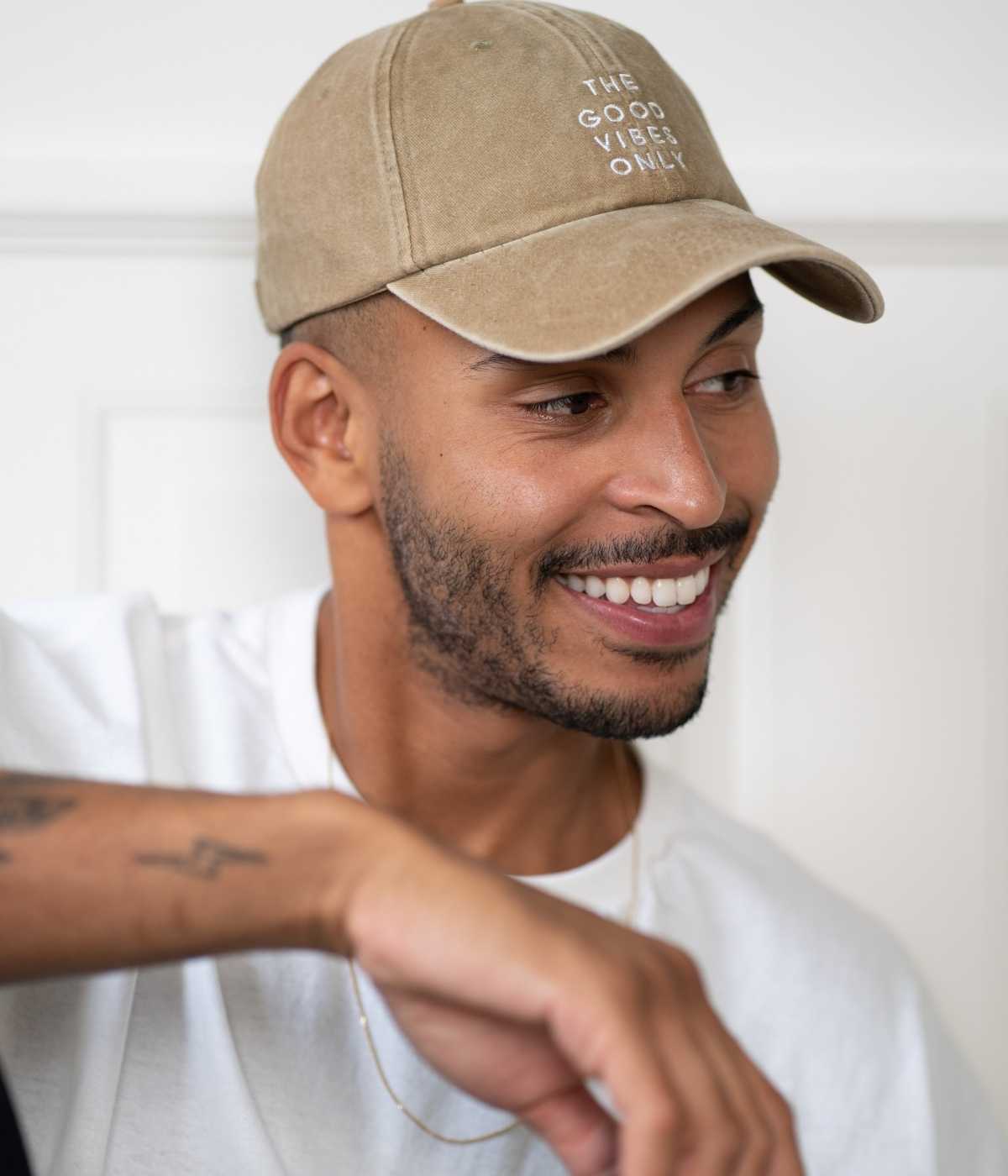 THE GOOD VIBES ONLY.