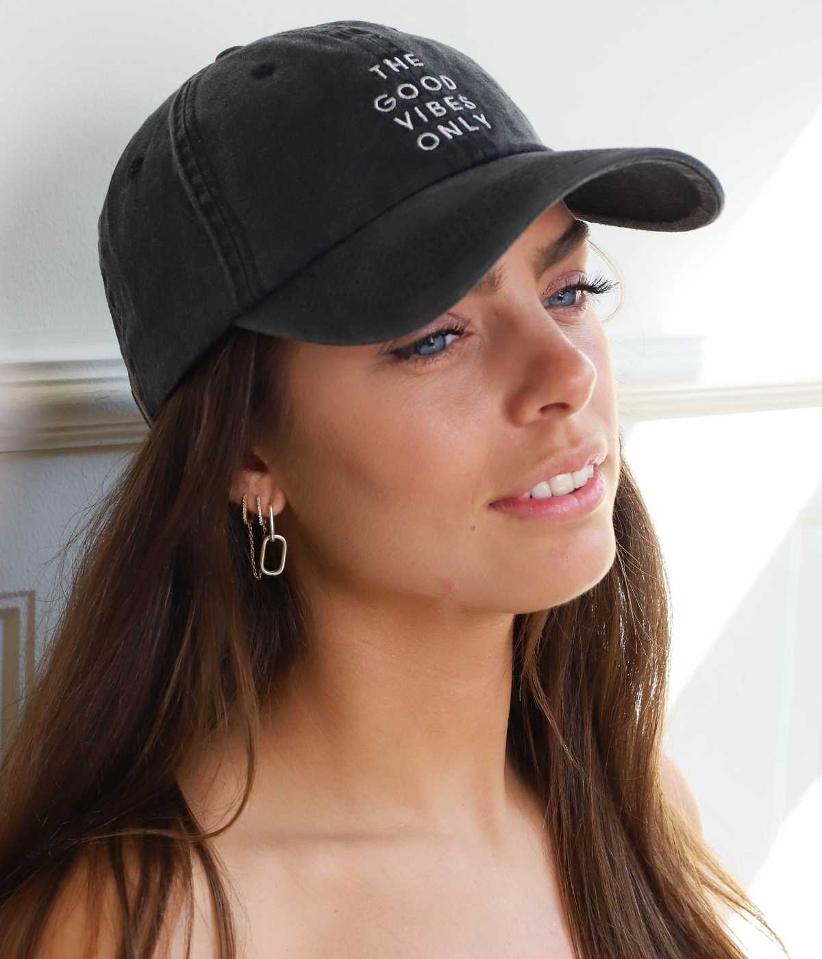 THE GOOD VIBES ONLY.