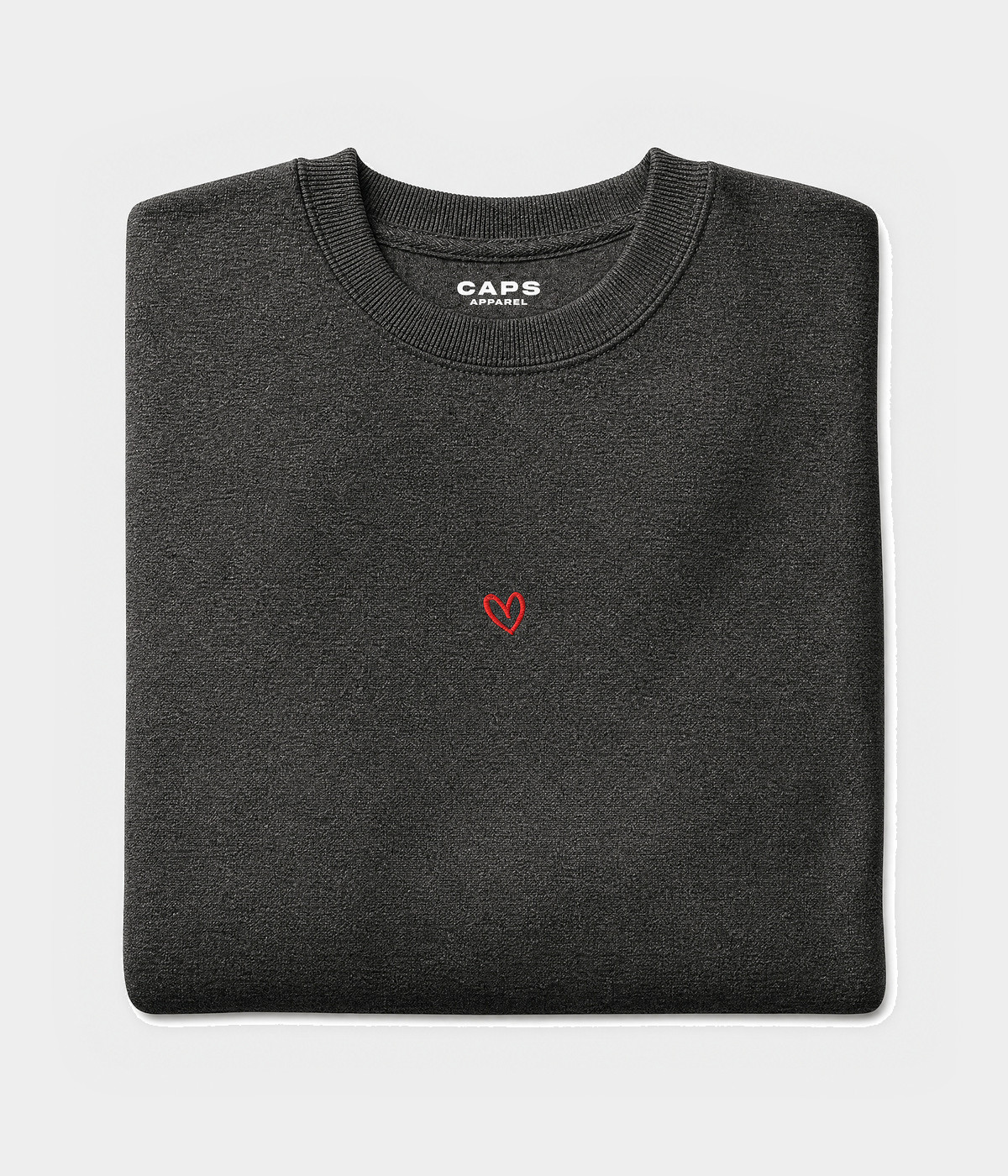 DRAWN HEART SWEATER.-CAPS