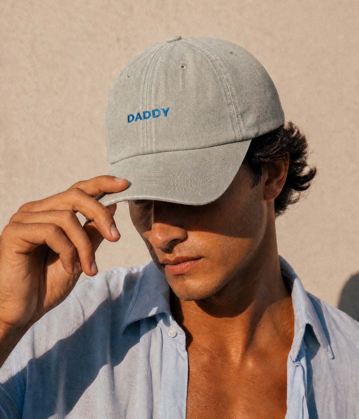 WASHED AZURE DADDY. — GRAYISH SHEEN worn