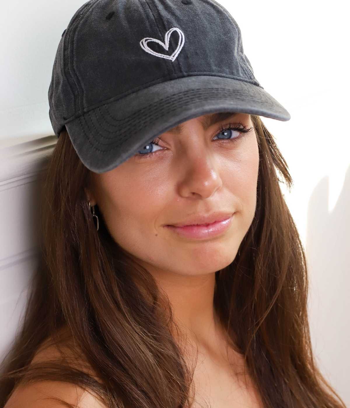 GEWASSEN DRAWN HEART.