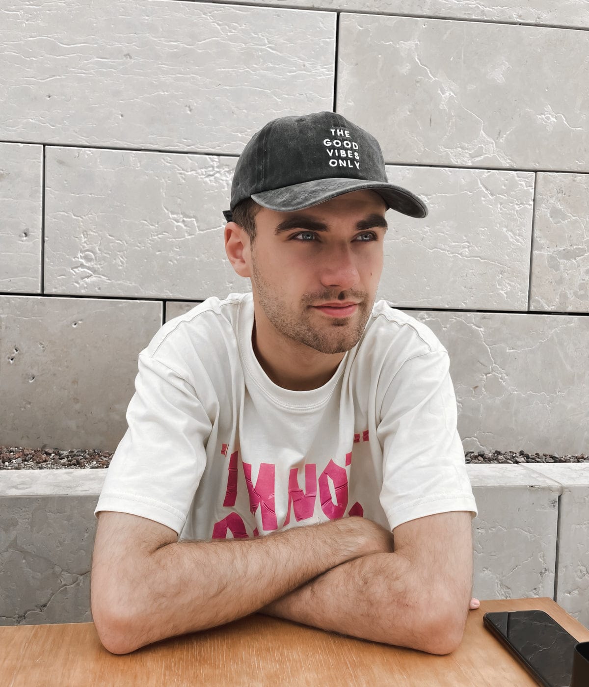 THE GOOD VIBES ONLY.