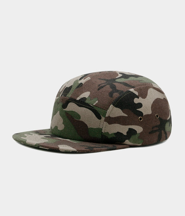 EYELETS 5 PANEL.