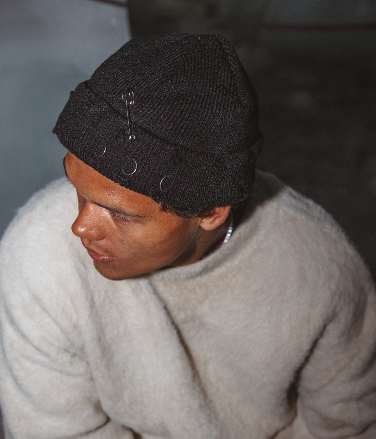 PIERCED FISHERMAN BEANIE.