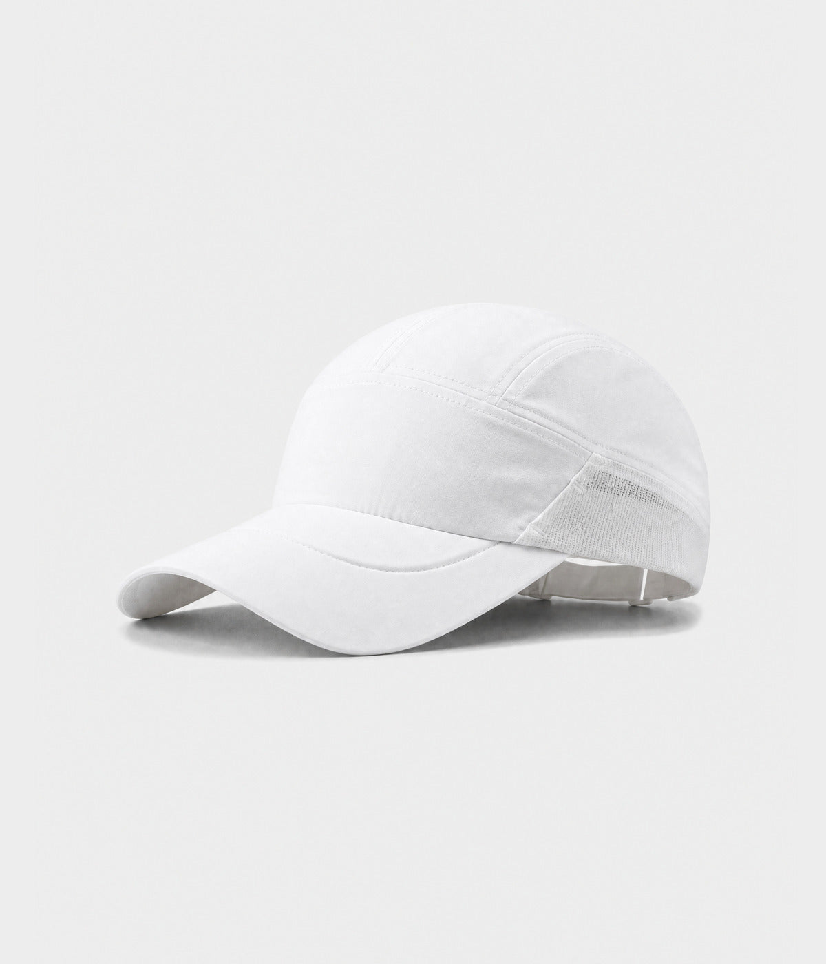 QUICK DRY KEEPER. quick-dry polyester running cap in white, side view