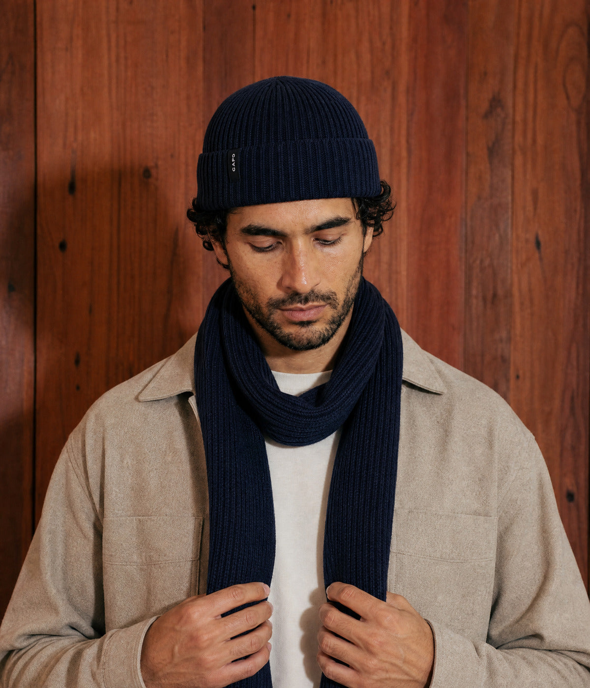 CLASSIC SCARF. — NAVY worn