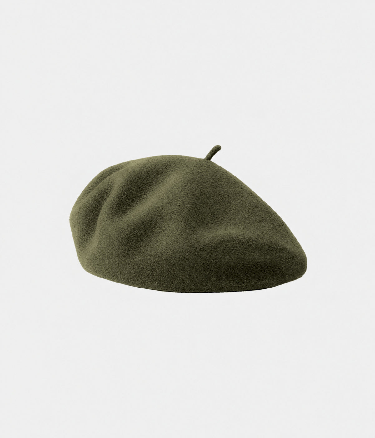 CLASSIC BERET. felt beret in army green, front view