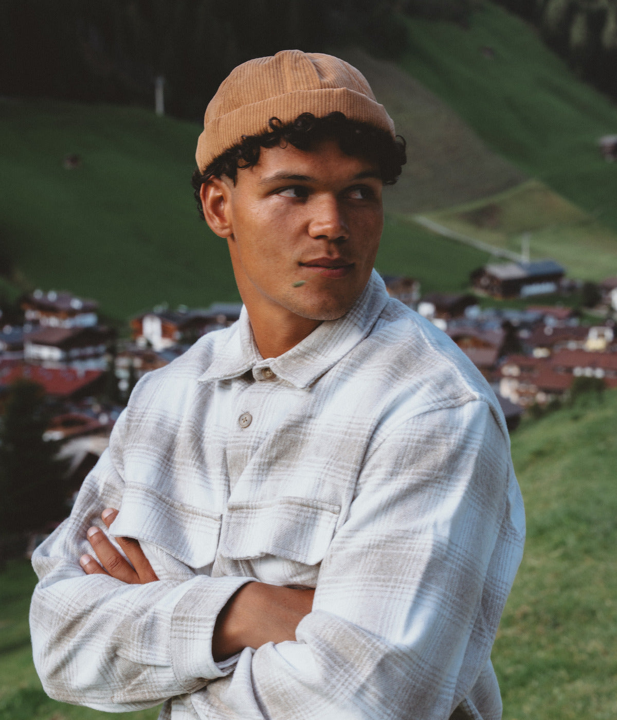 CORDUROY FISHERMAN BEANIE. — BROWN worn