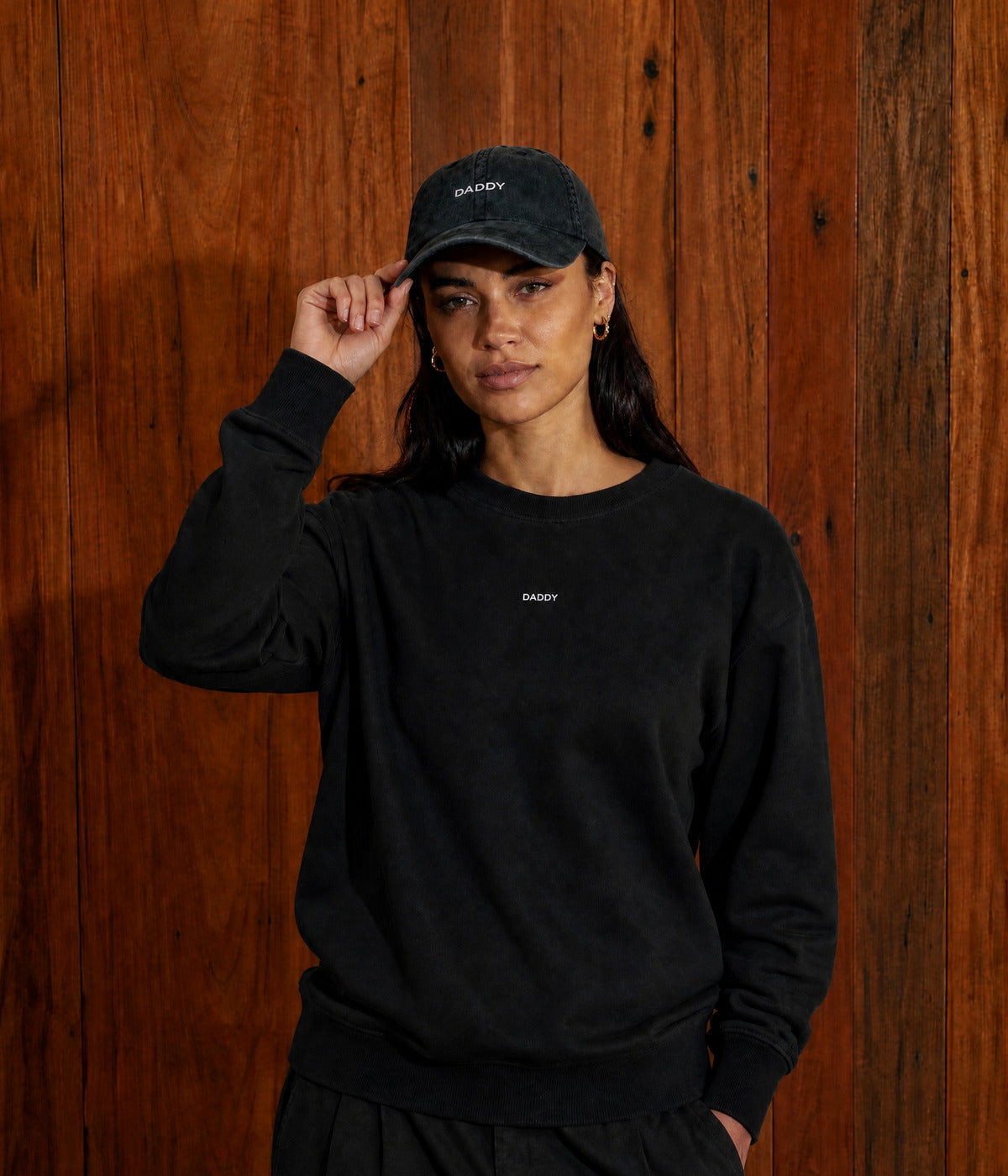 DADDY SWEATER. on model
