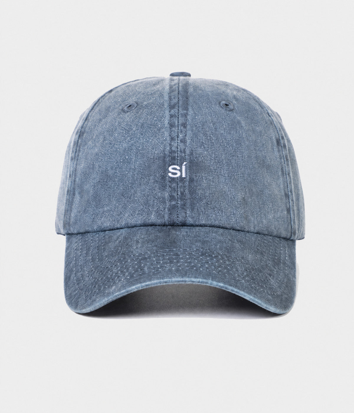 WASHED SÍ. washed cotton dad cap in NAVY, front view