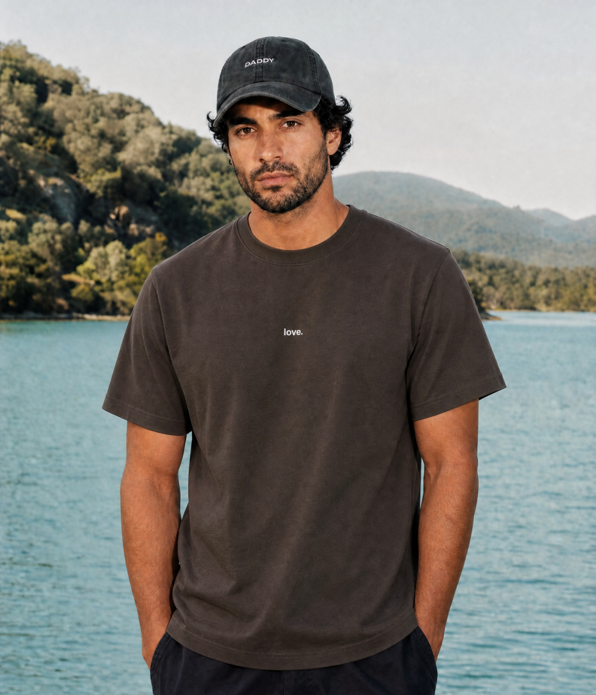 LOVE TEE.-CAPS