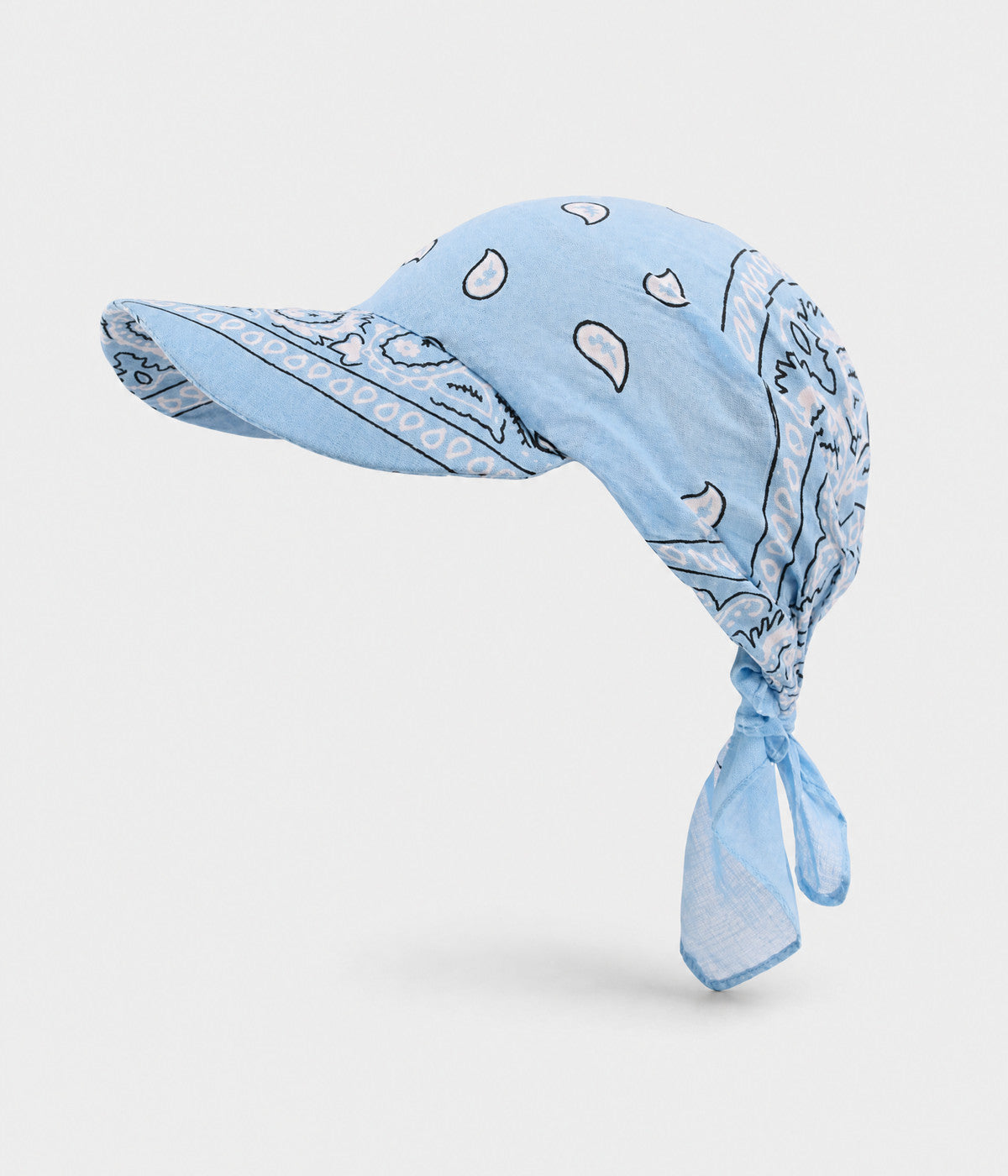 PEAKED BANDANA CAP. peaked paisley bandana cap in light blue, front view