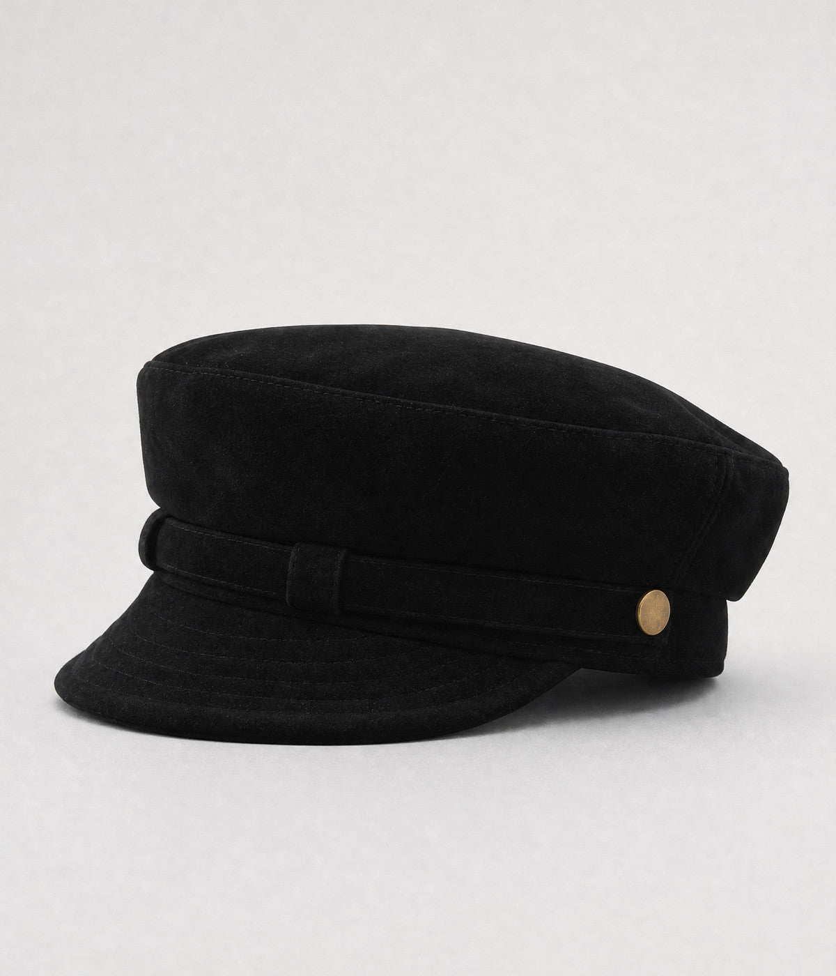 SUEDE SKIPPER. suede skipper cap in BLACK, side view