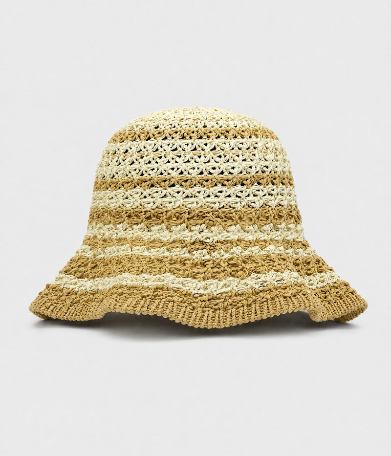 SCALLOPED CROCHET BUCKET. crochet bucket hat with wavy scalloped brim in beige, front view