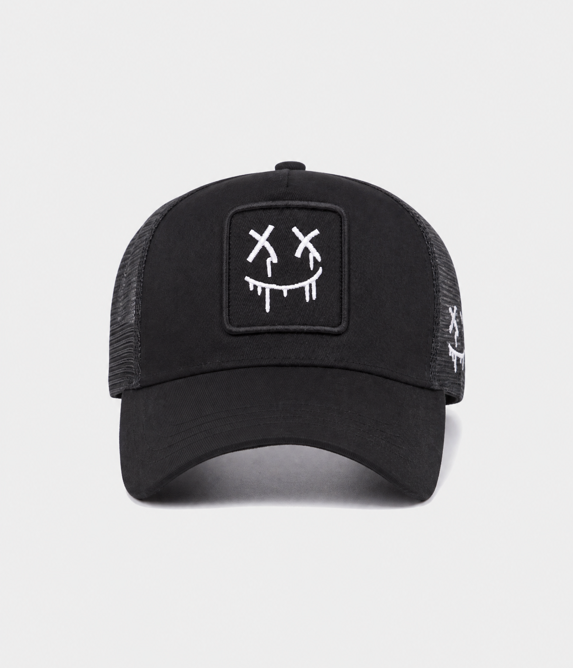 DRIP FACE TRUCKER. black front