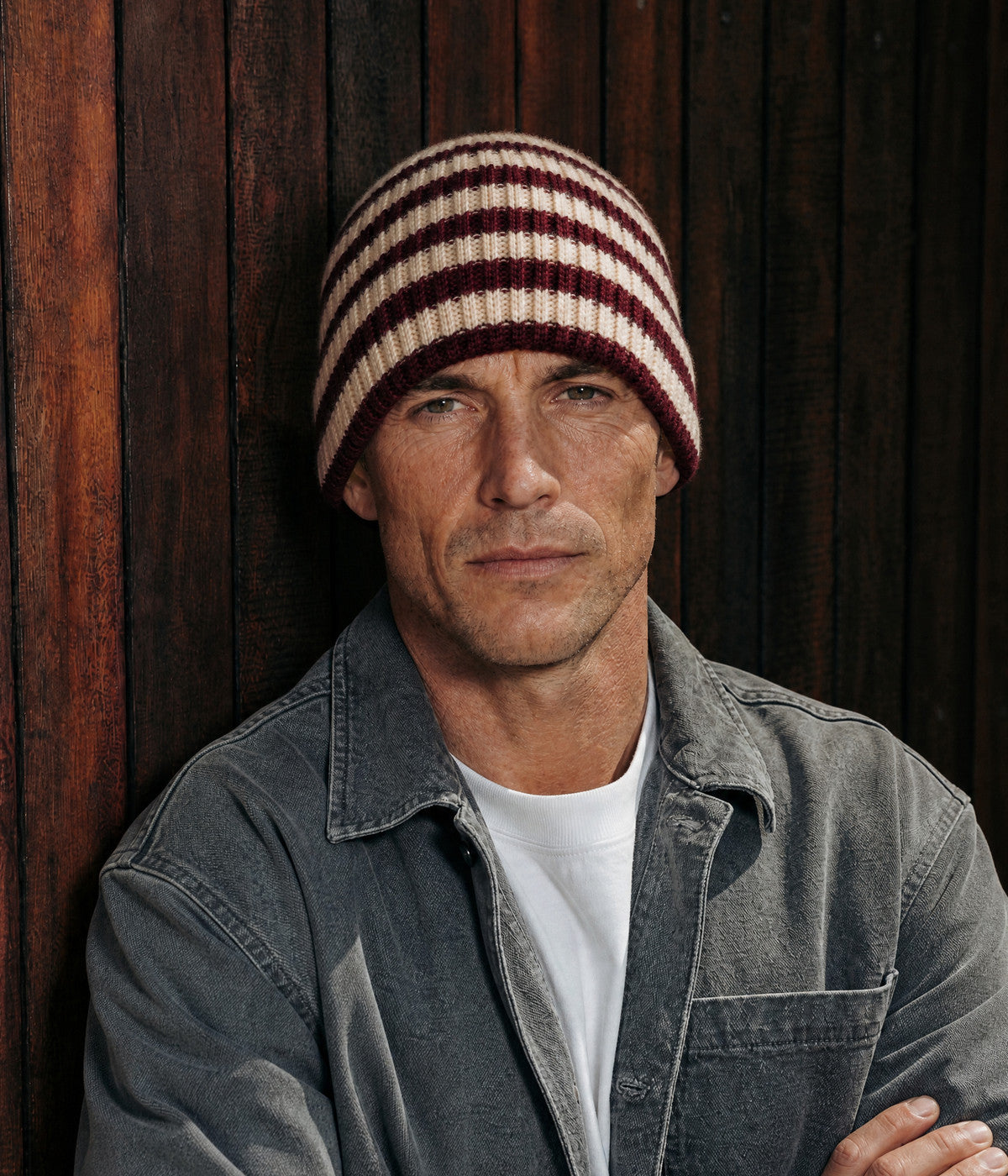 STRIPED BEANIE. — DARK RED worn