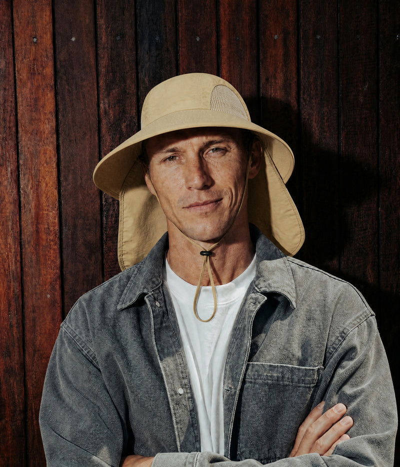 FISHERMAN HAT.-CAPS