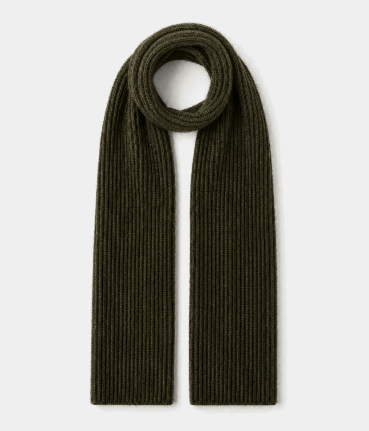 CLASSIC SCARF. knit scarf in ARMY GREEN, front view