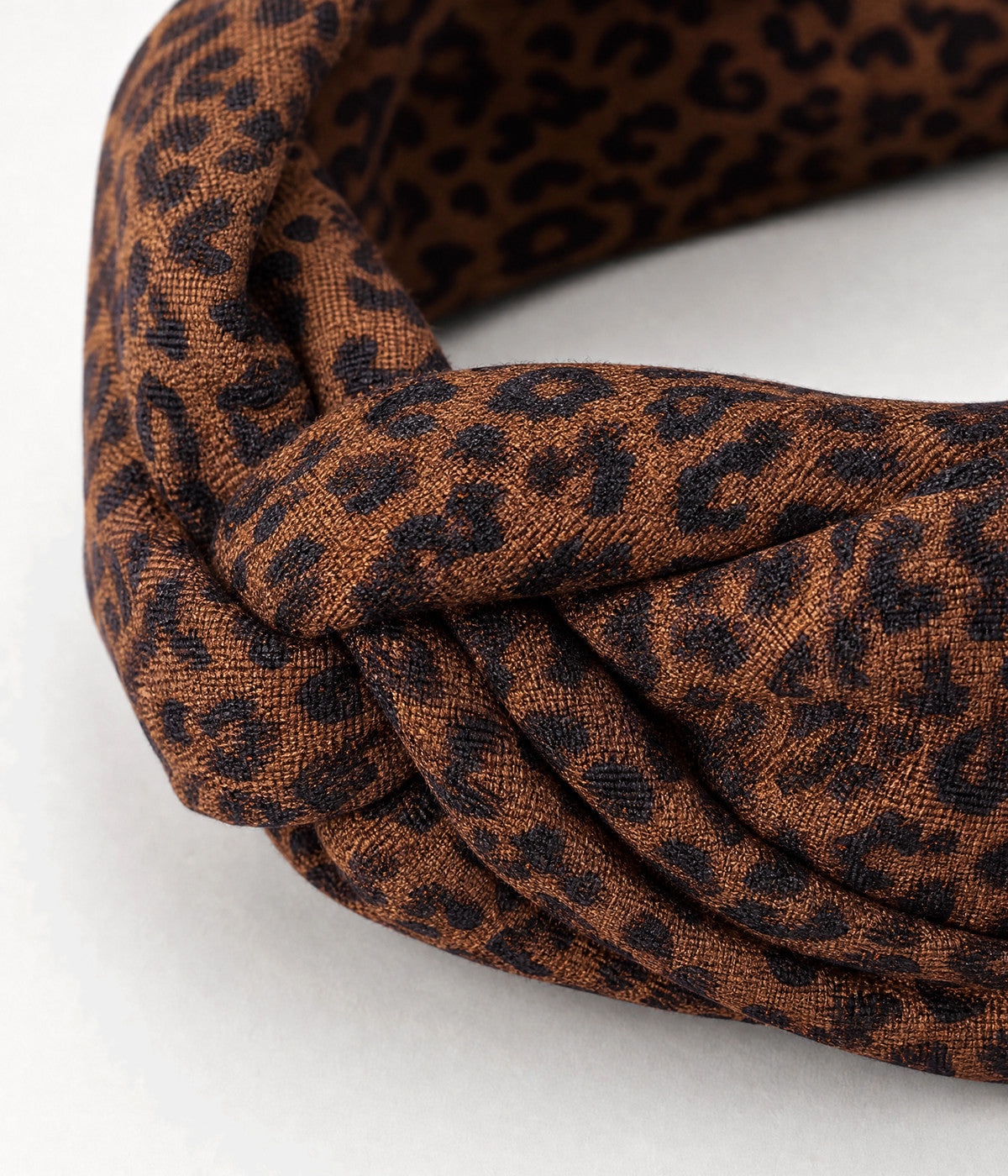 LEOPARD HEADBAND. headband in DARK BROWN, close-up view