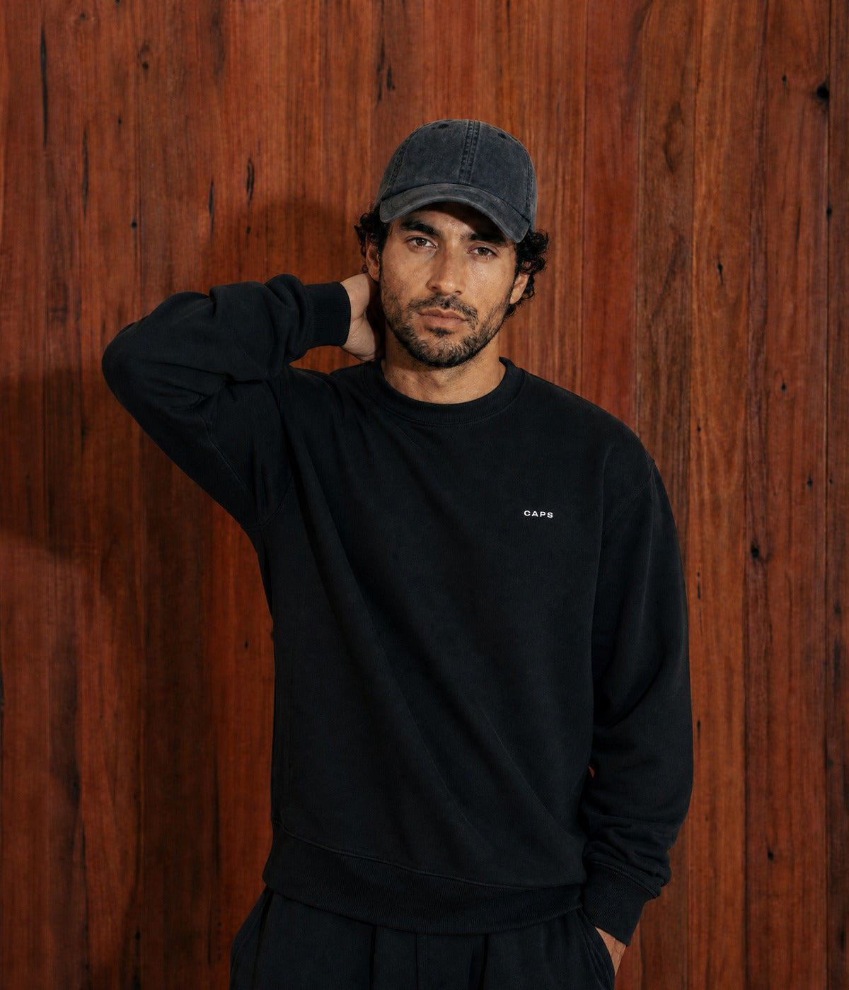 LOGO SWEATER. on model