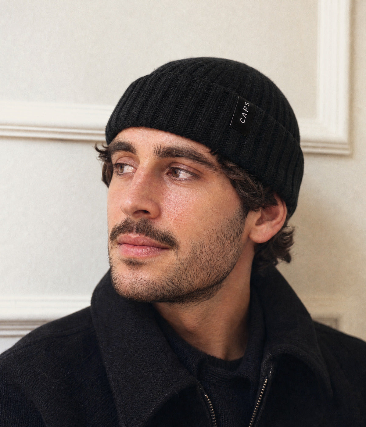 LOGO WOOL FISHERMAN BEANIE. — BLACK worn