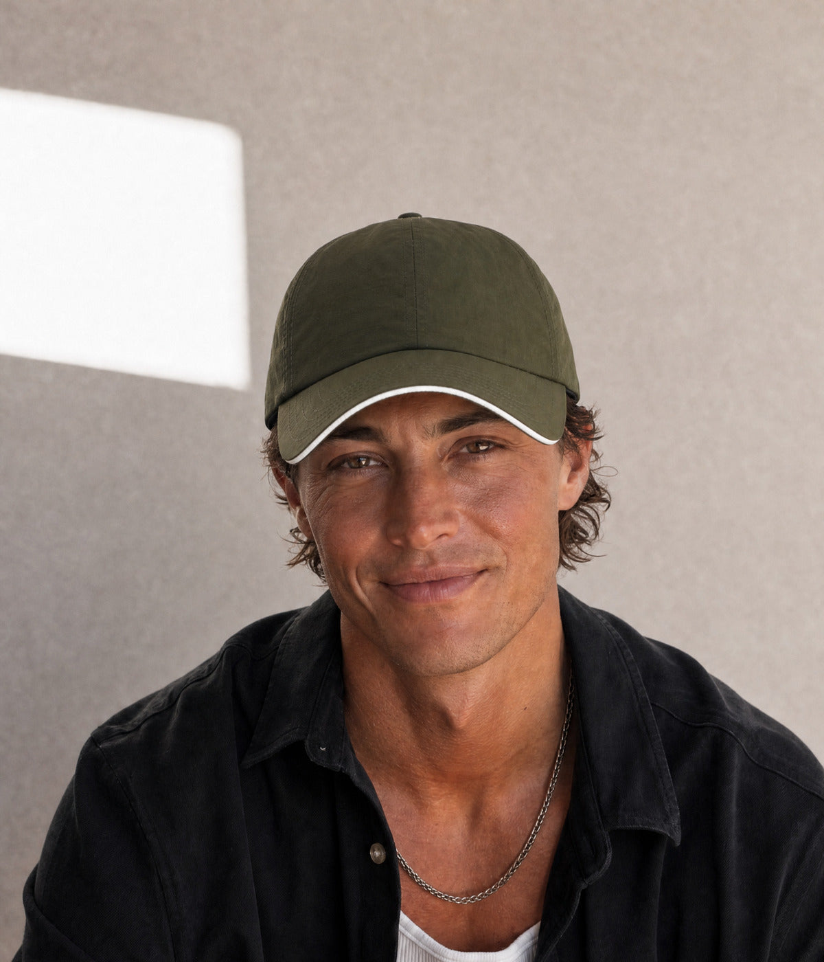 LORO. — ARMY GREEN worn