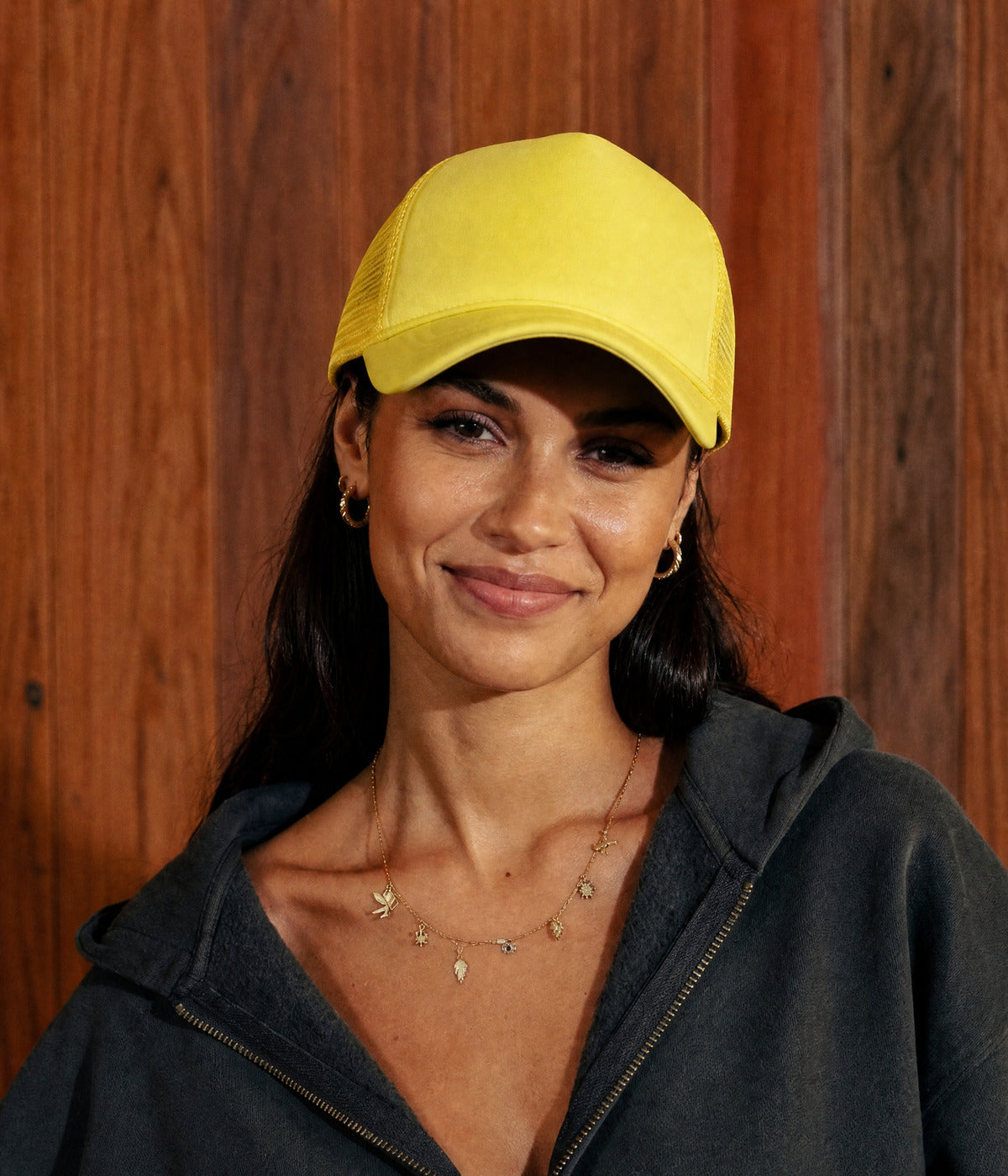MESH TRUCKER. — YELLOW worn