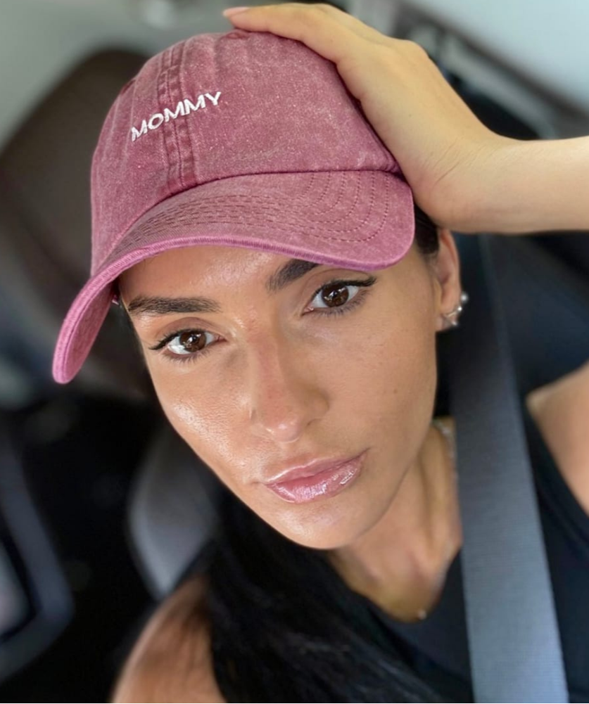 WASHED MOMMY.