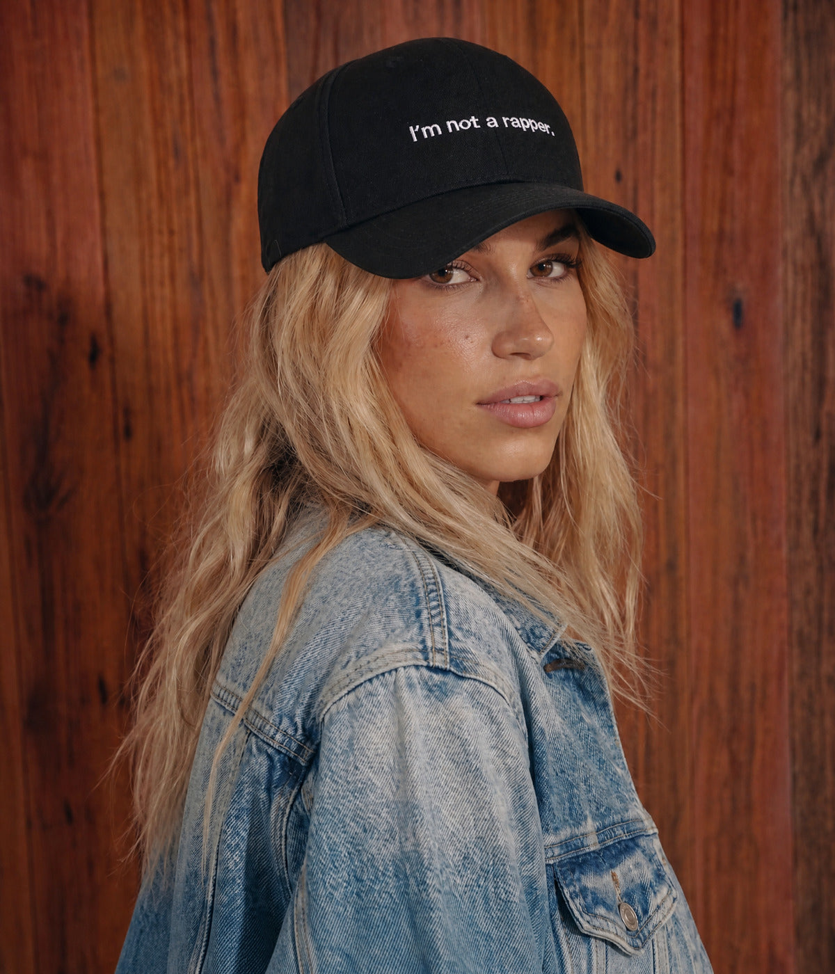NO RAPPER. BLACK worn by a woman