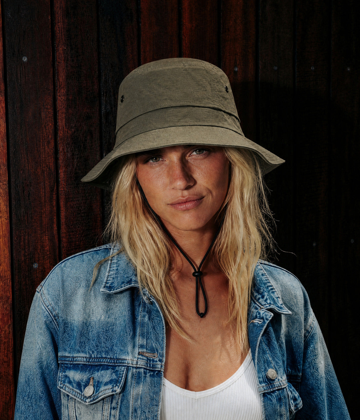 PACKABLE BOONIE. — ARMY GREEN worn