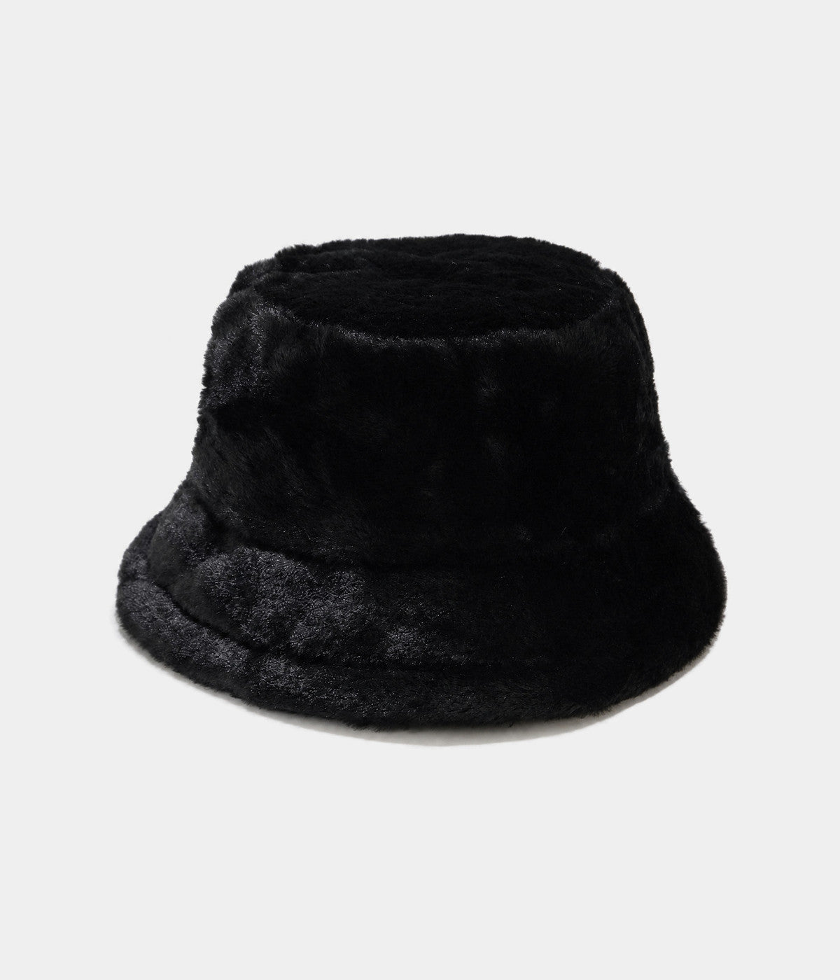 PLUSH BUCKET. faux-fur bucket hat in BLACK, front view