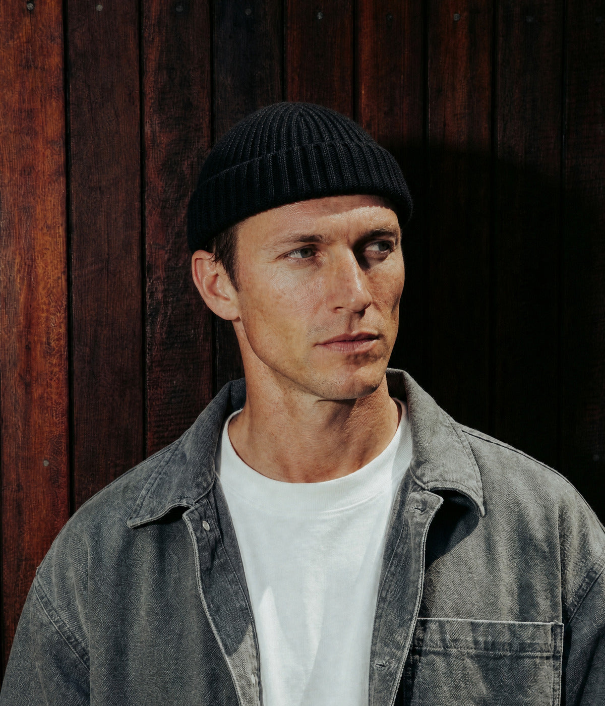 WOOL FISHERMAN BEANIE. — BLACK worn